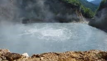 Boiling-Lake2.jpg