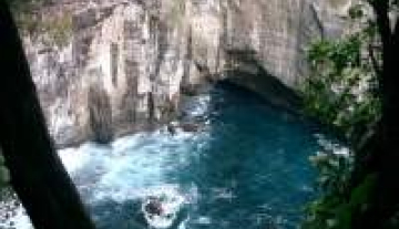 Glassy-Pool-Trail.jpg
